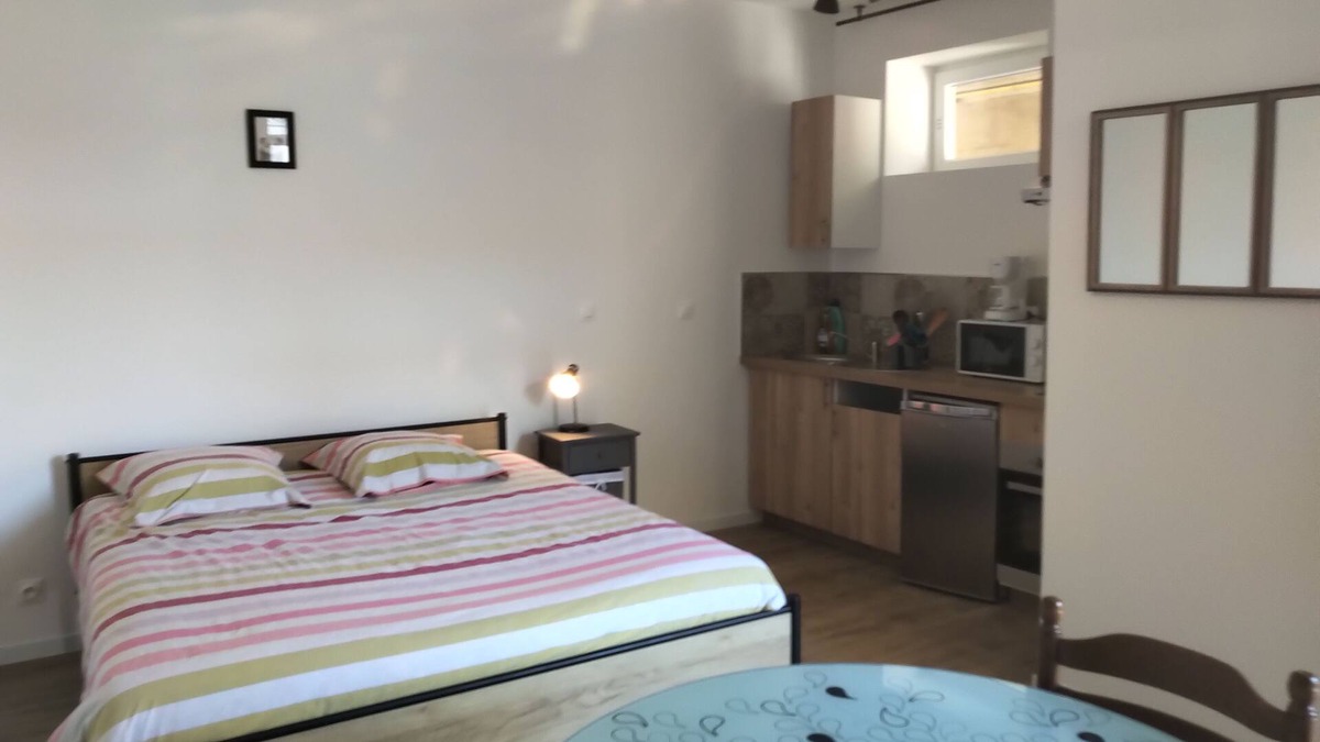 Saint-Nicolas Apartment | Studio L'authentique à Caen