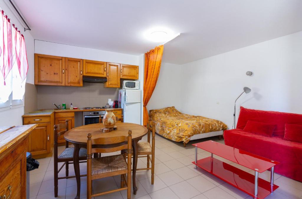 Les Mees Apartment | studio la feniere