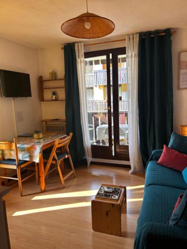 Allos Apartment | Studio la Gioia