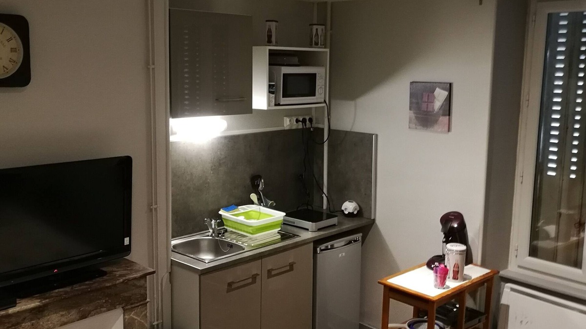 Limoges Apartment | Studio Limoges downtown!