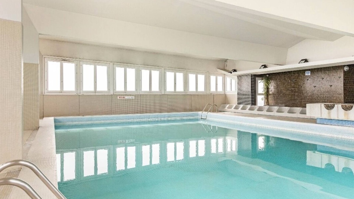 Saint-Lambert Apartment | Studio Lumineux Avec Piscine