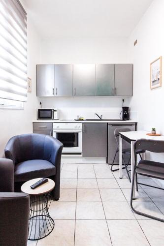 Bais Apartment | Studio lumineux idéalement situé