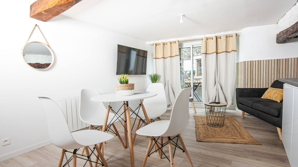 Saint-Paulien Apartment | Studio Meublé
