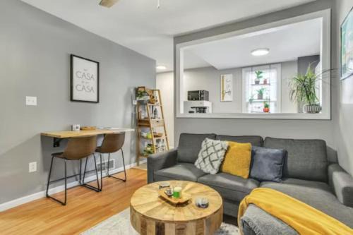 Lower Lawrenceville Apartment | Studio near Arsenal Park l Street Parking