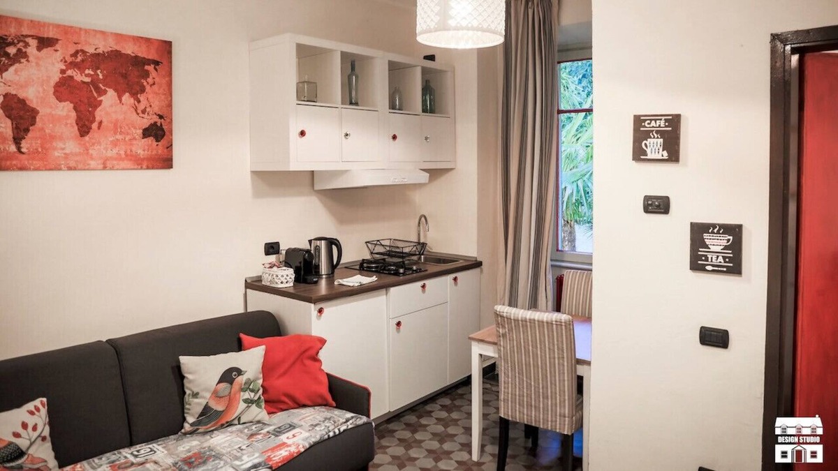 Lierna Apartment | Studio Near Beach Lake COMO Parking