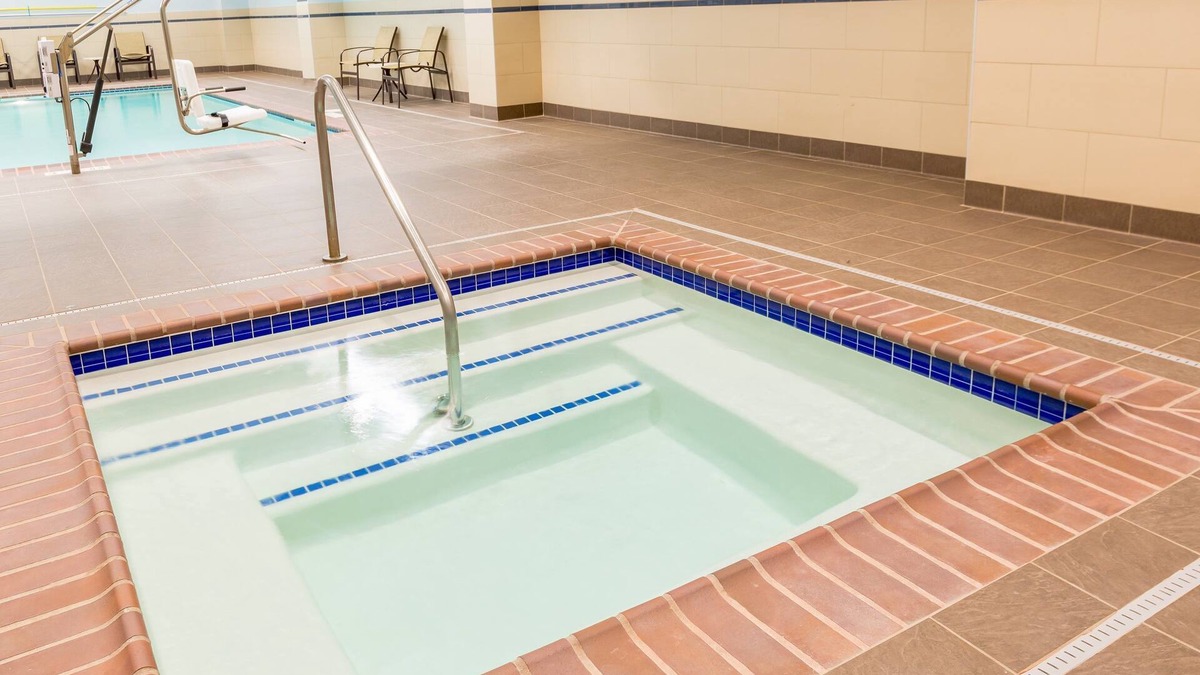 Fremont Apartment | Studio Near Downtown | Breakfast + Pool Access!