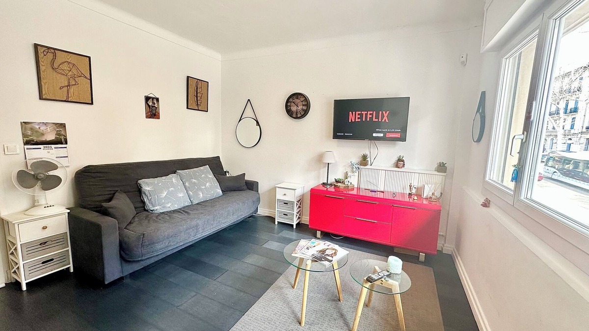 Carnot Apartment | Studio near Palais des Festivals, Forville market