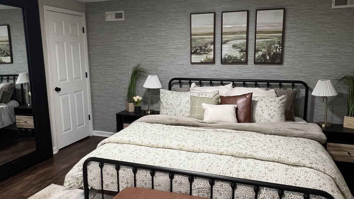 Christiansburg Apartment | Studio oasis ready for you! …No Cleaning Fee….Near I-81, VT & Radford