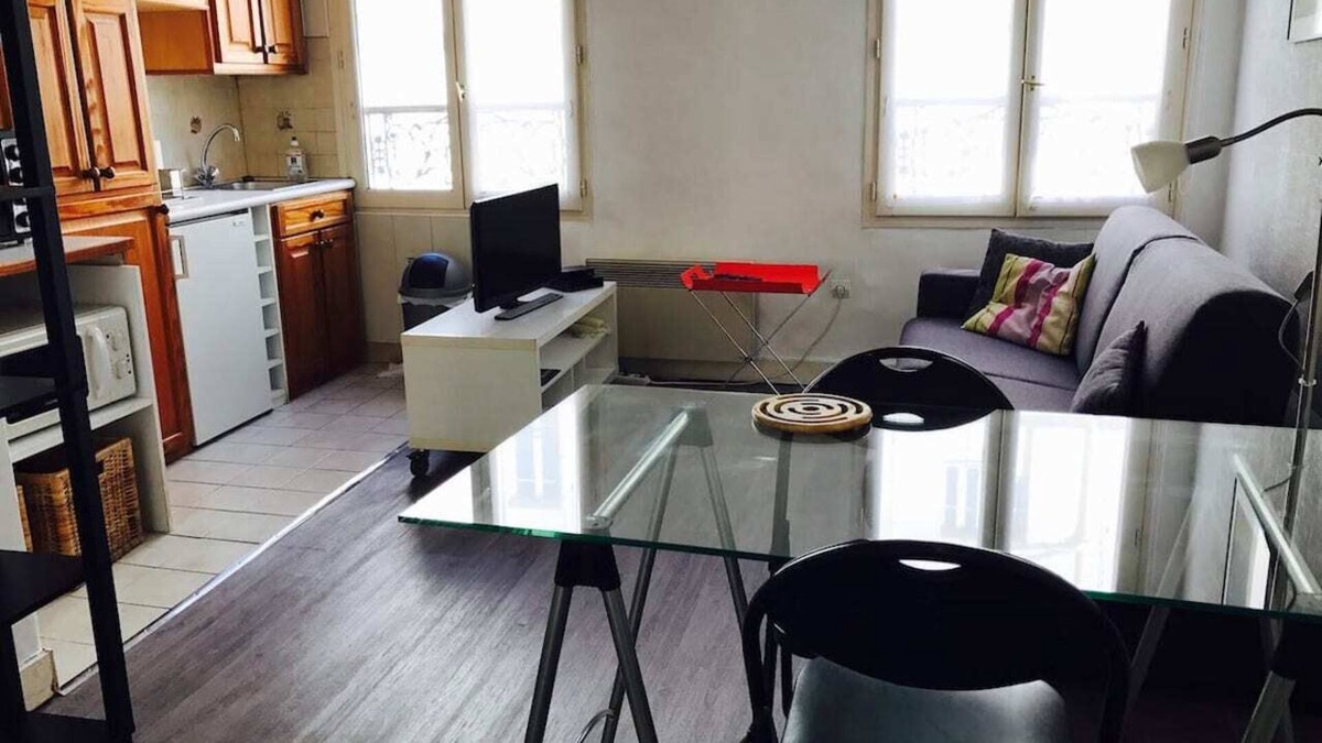 Quartier Saint-Ambroise Apartment | Studio Oberkampf