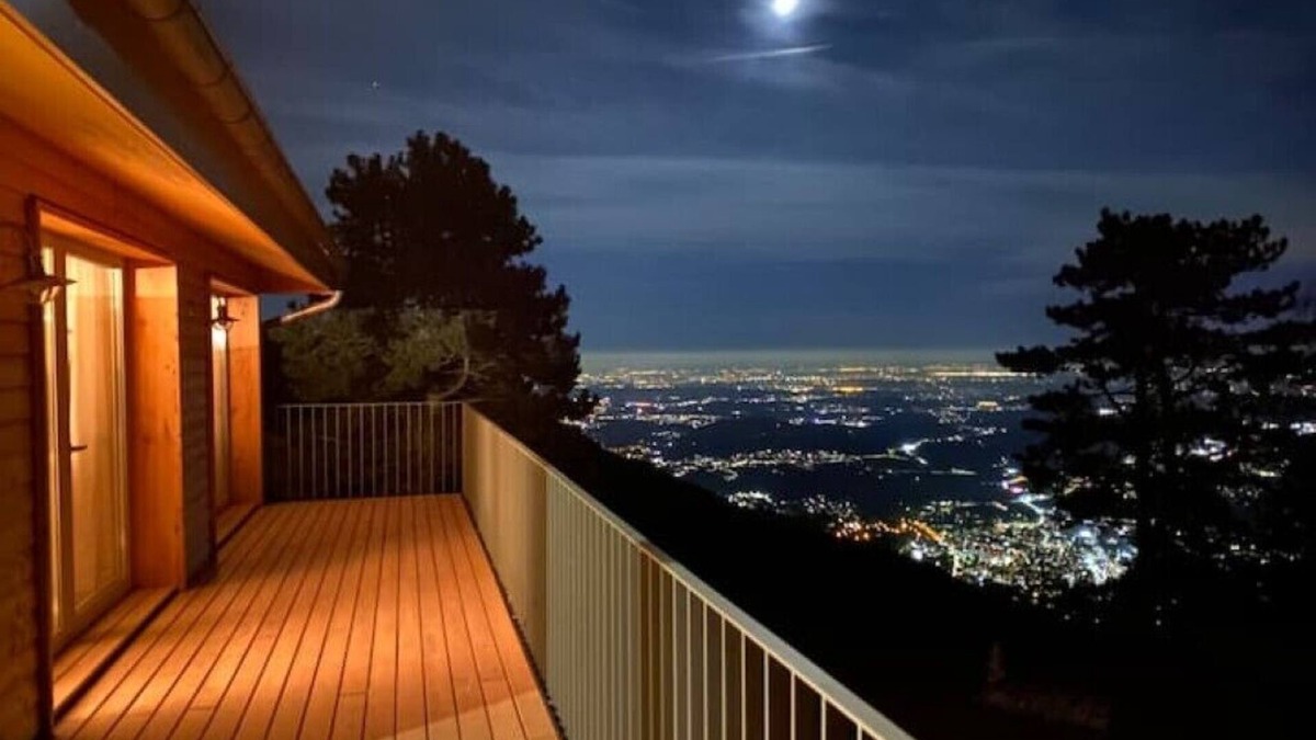 Castel San Pietro Apartment | Studio on Monte Generoso