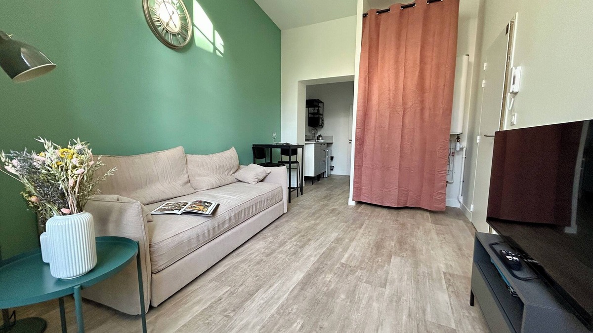 Beaufort-en-Anjou Apartment | Studio on one level, renovated & bright, Beaufort-en-Anjou, near the Loire river