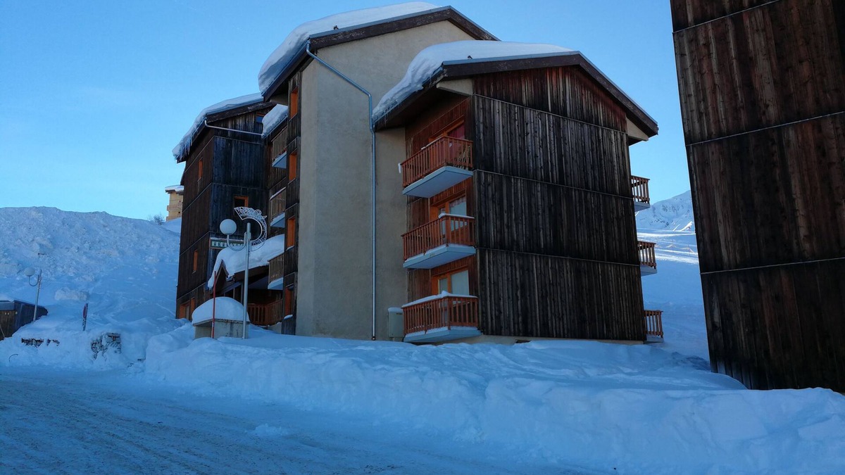 Plagne Centre Apartment | Studio Plagne Village 73210 Meublé de tourisme 1 étoile et 3 cristaux Paradiski
