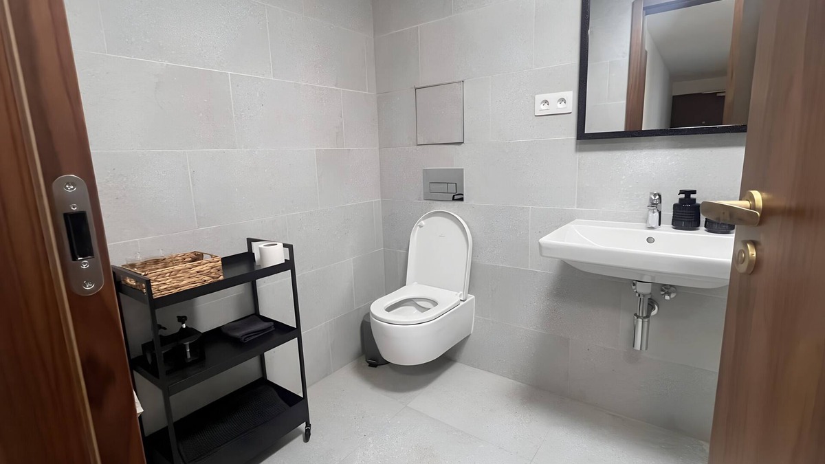 Prague 5 Apartment | Studio, Praha