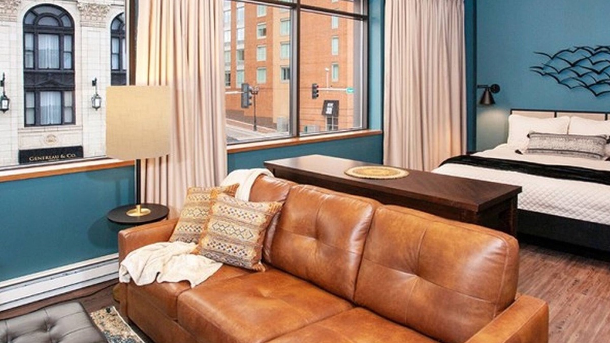 Downtown - Waterfront Apartment | Studio Queen Suite - Spectacular Views of Downtown Duluth's Superior Street