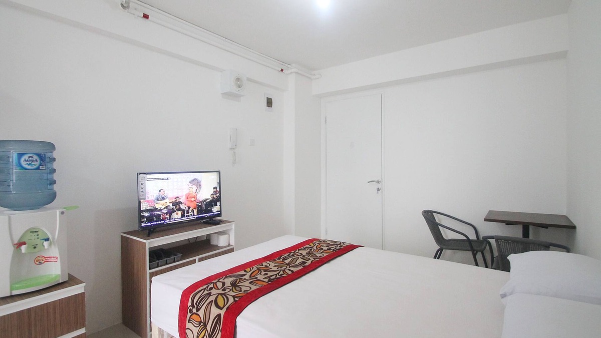 Jatinegara Apartment | Studio Room Bassura City Apartment Jakarta