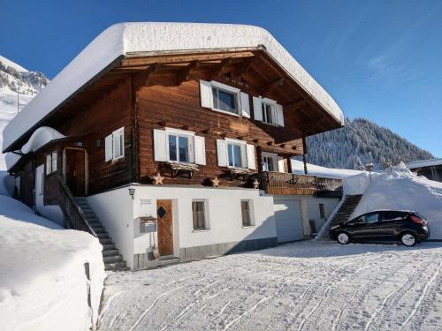 Ascharina Ski Chalet | Studio Schija