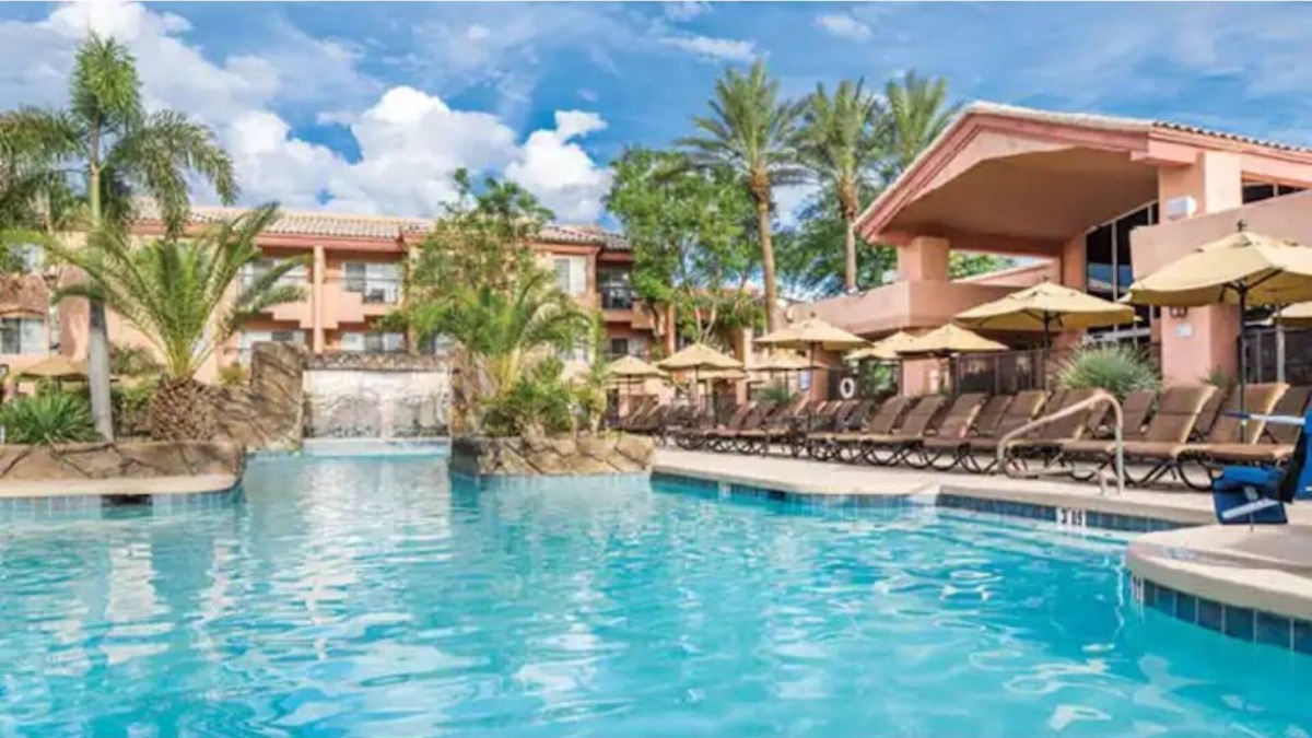 North Scottsdale Resort | Studio Suite at Scottsdale Resort (Sleeps 4!)