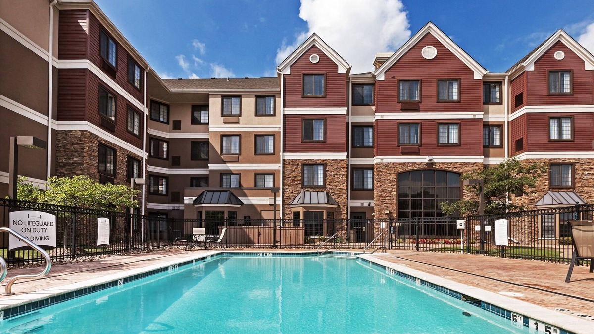 Broken Arrow Apartment | Studio Suite in Tulsa | FREE Breakfast + Fitness Center