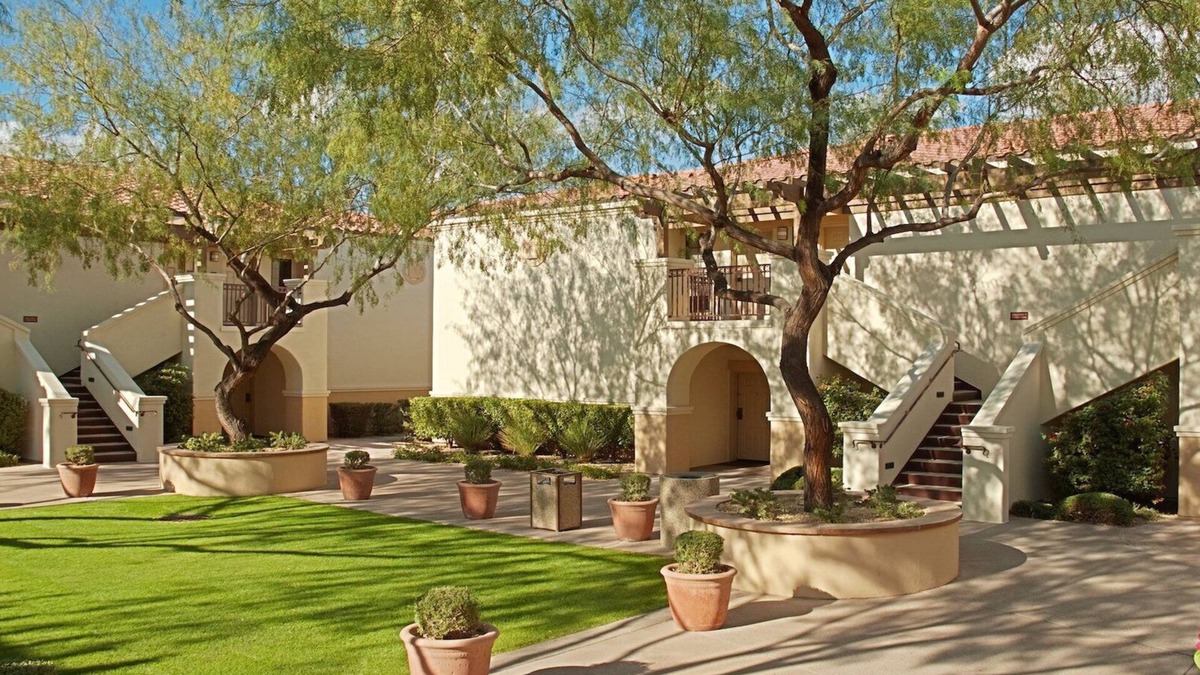 South Mountain Resort | Studio Suite in Valley of the Sun!
