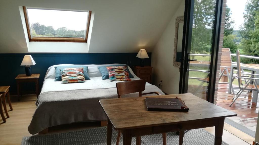 Louveigne Bed & Breakfast | Studio Sur Pierri