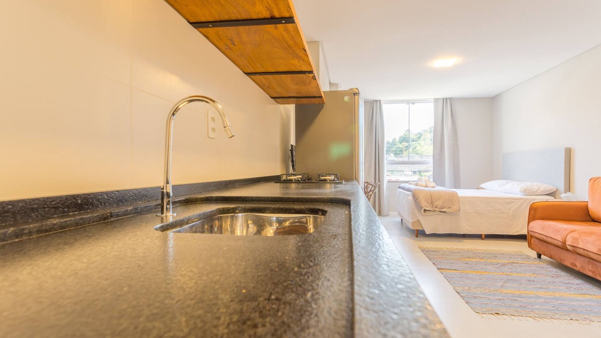 Barra Apartment | Studio Taquaras 230m da Passarela na Barra ZC5731