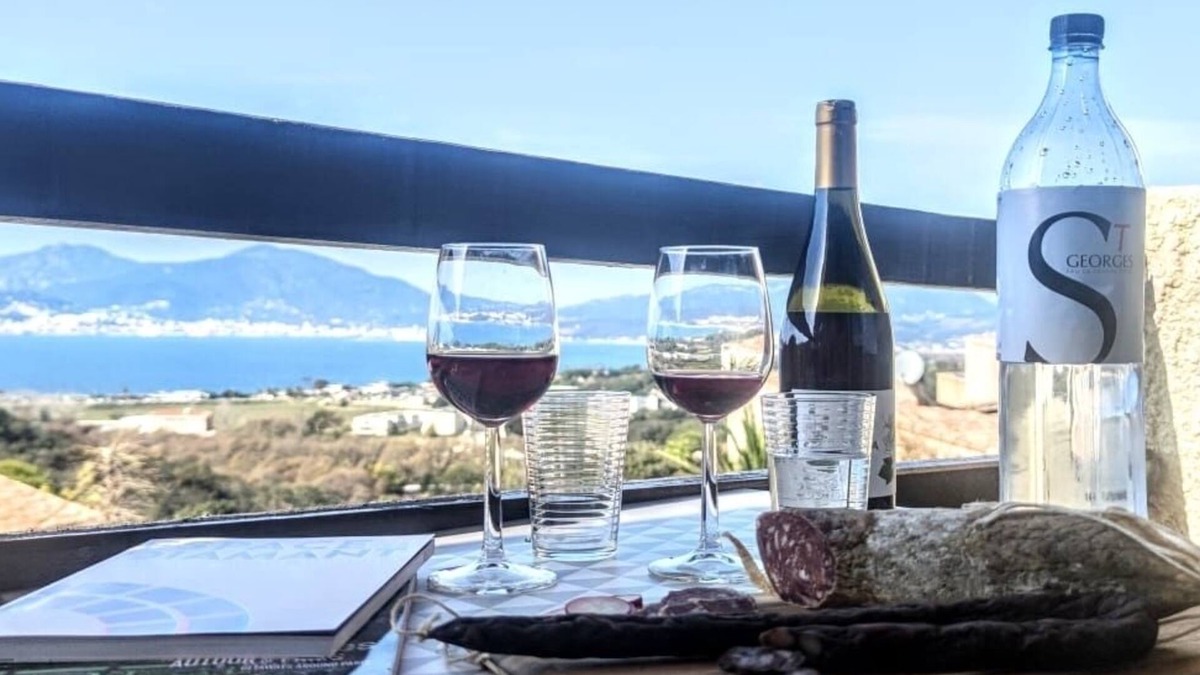Grosseto-Prugna Apartment | Studio Terrace View of Ajaccio Bay