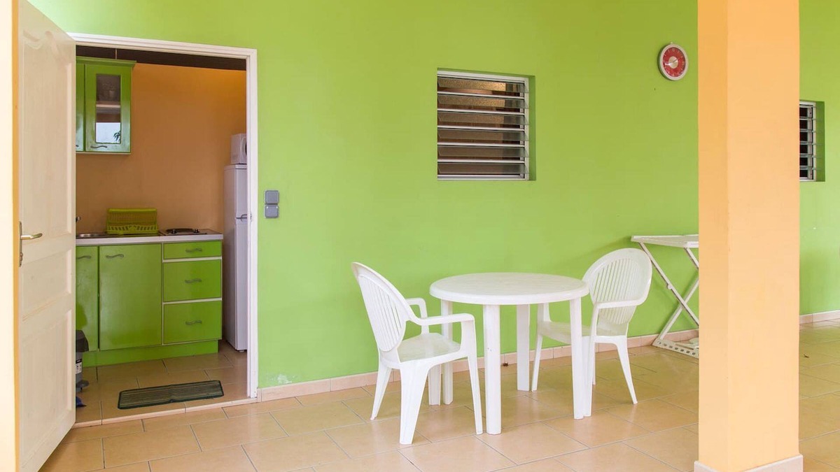 Le Marigot Apartment | Studio Ti'coin Paradis . Head for the North!
