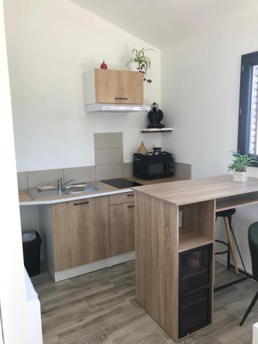 Chantonnay Apartment | Studio Tiny House