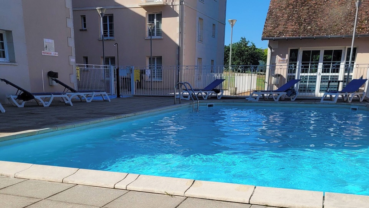 La Roche-Posay Apartment | Studio Tout Équipé à 200 m de la Cure Thermale Dans Résidence Avec Piscine