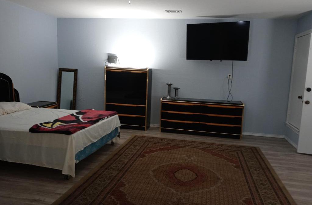 Northwest Carrollton House | Studio w/ private bathroom in Carrollton