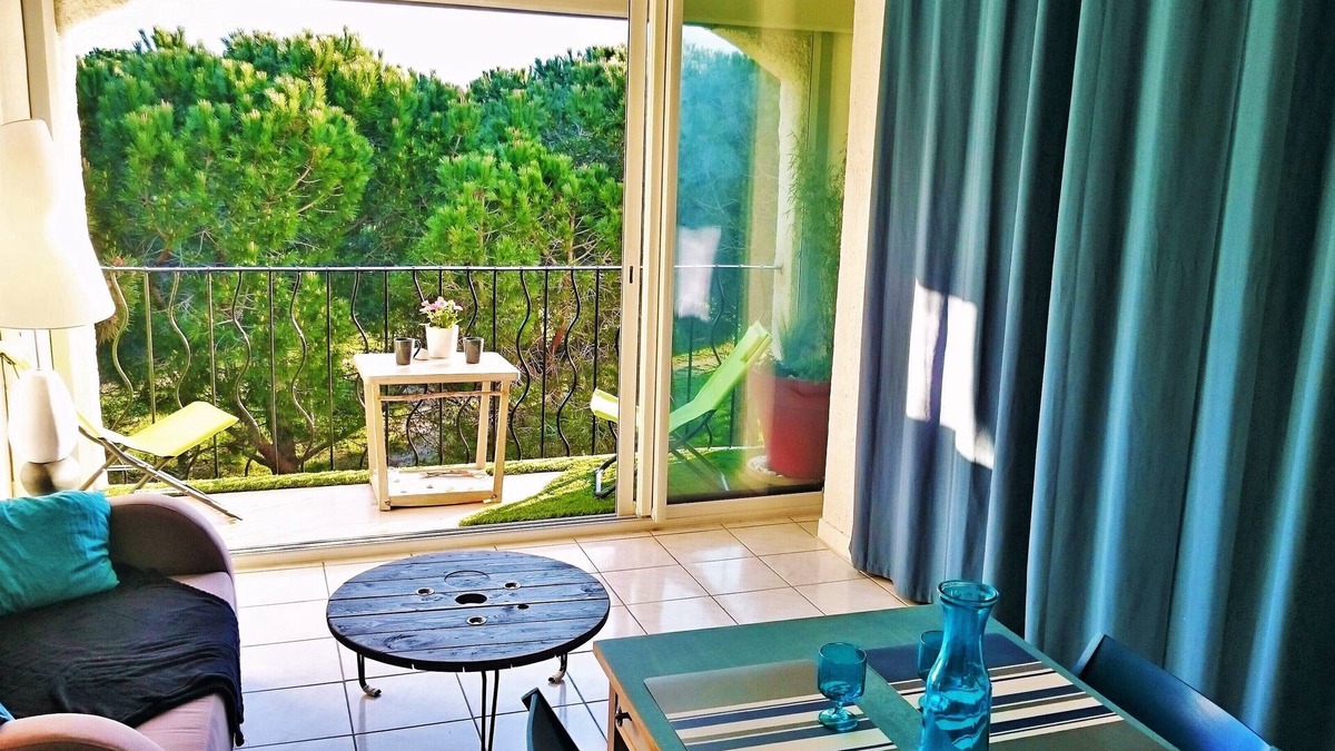 Argeles Plage Apartment | Studio waterfront with a real bed 160 and Wifi