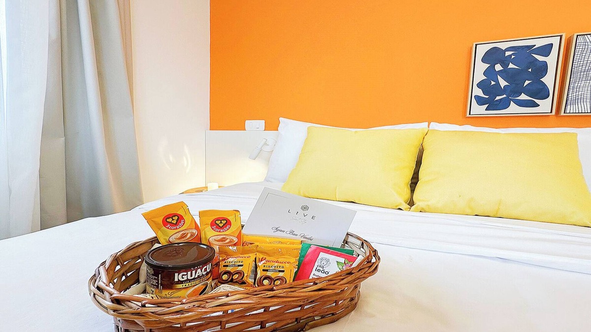 Novo Mundo Apartment | Studio with garage and balcony! Next to Live Curitiba!