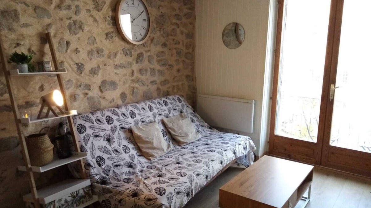 Gap Apartment | Studio with balcony - view of esplanade-centre ville