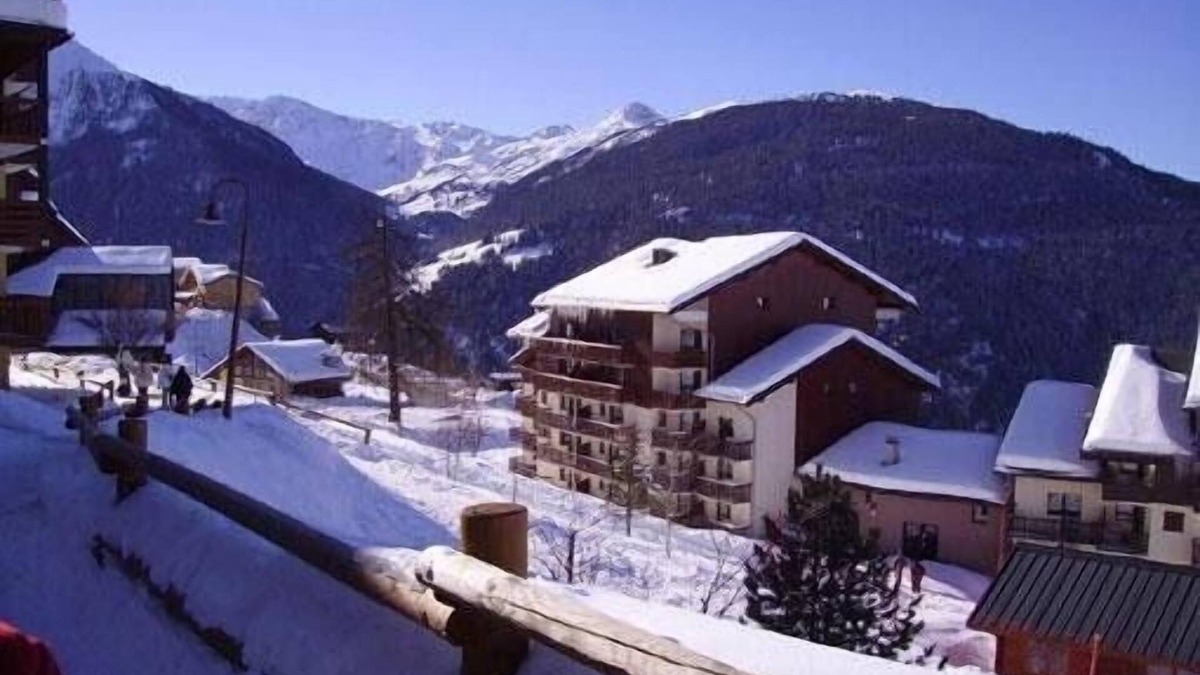 Vallandry Apartment | Studio with cabin in family resort in the heart of Paradiski