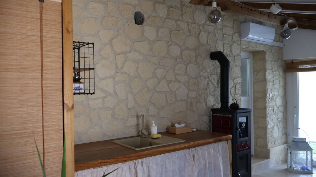 Bergerac Apartment | Studio with private garden