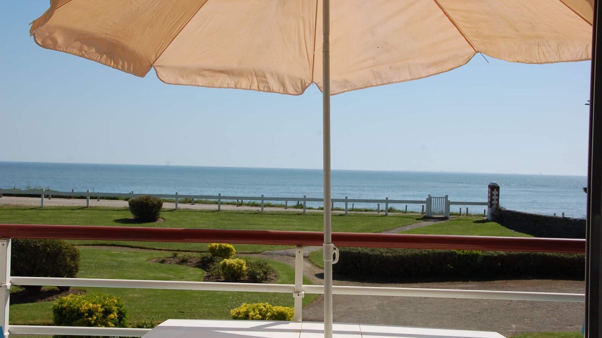 Saint-Jacques Apartment | Studio With sea View