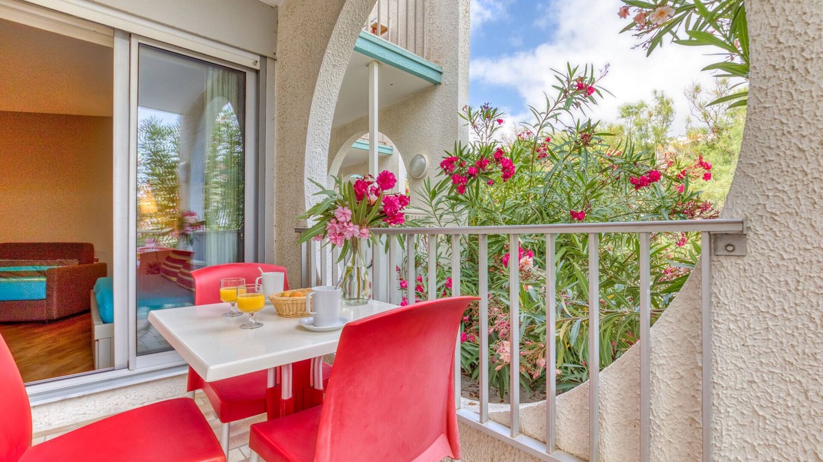 La Grande-Motte Apartment | Studio with Terrace Just Steps from the Beach at La Grande Motte