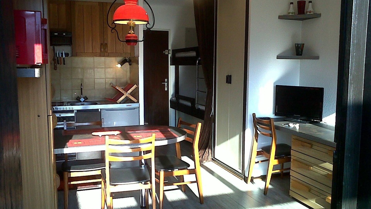 Saint-Jeoire Apartment | Studio with terrace - Les Brasses ski resort