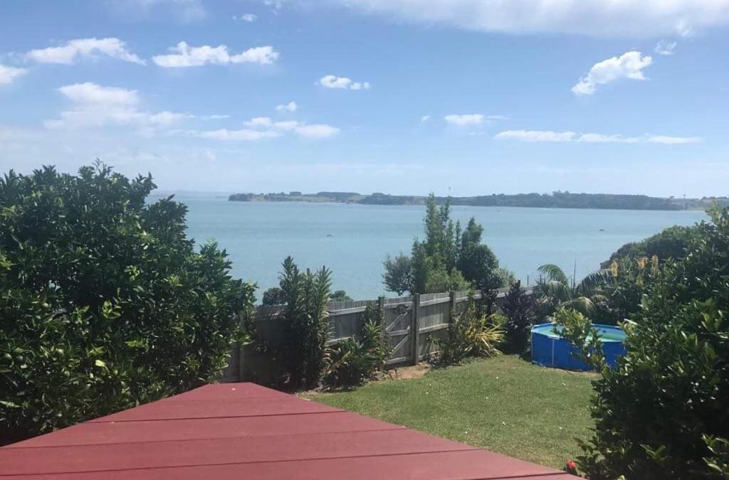 Omokoroa Apartment | Studio with water views