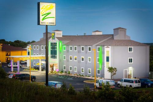 St. Robert Hotel | Studio Z, an Ascend Collection Hotel