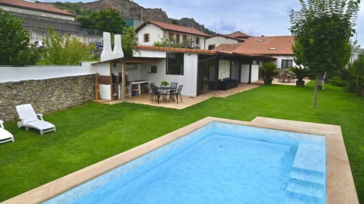 Penacastillo House | Studio12 vacation home with special charm