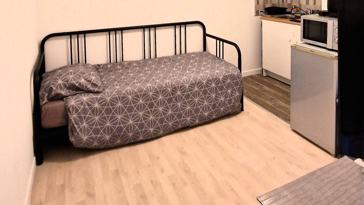 Centre Apartment | StudioGris - Charment Private Space close to Paris