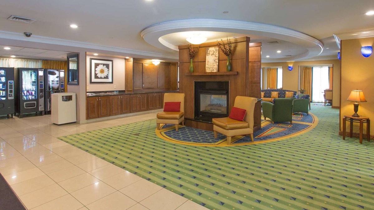Western Branch North Hotel | Studios and Suites 4 Less Gum Road