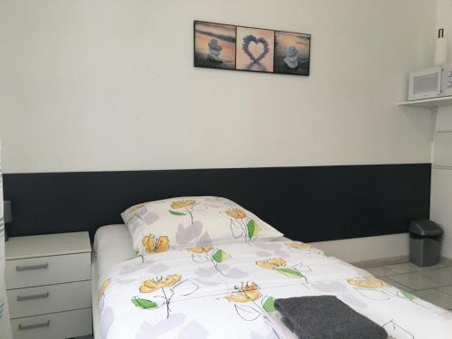 Saint-Louis Apartment | Studios Lora RM 860
