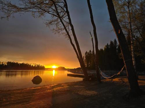 Maxmo House | Stuga med strandbastu