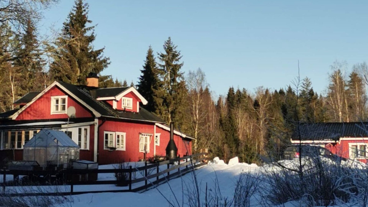 Skillingsfors House | Stuga Mörtbäcken - Your time out in the wilderness near Norway