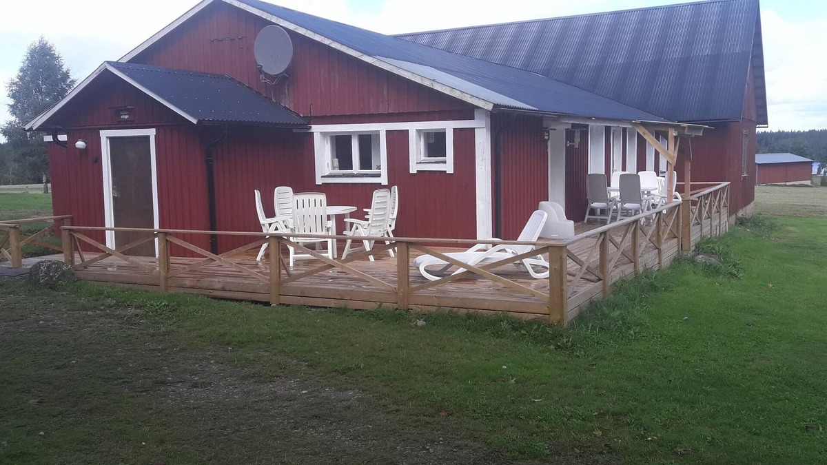 Asenhoga House | Stuga Sörgarden2 apartments 160m²/9 pers. directly by the forest
