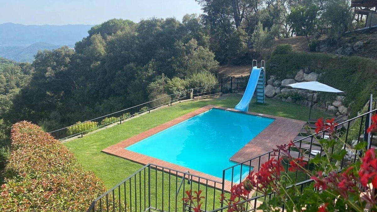 Massanes Villa | Stunning Costa Brava mountain retreat - beach 30km