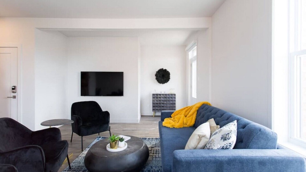 Mile End Apartment | Stunning 1 Bedroom in Mile End by Denstays