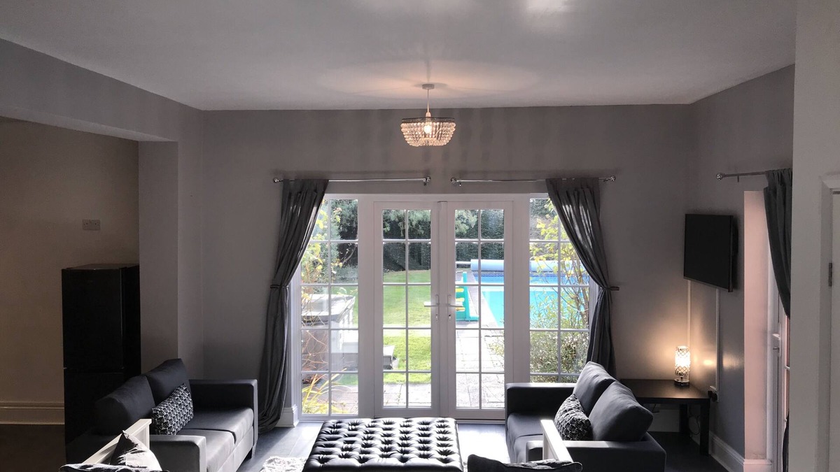 Warley Cottage | Stunning 100-year-old Converted Coach House